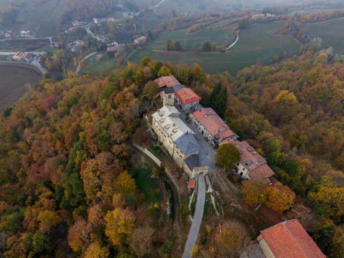 Castello Di Brandola Villa Polinago Exterior photo